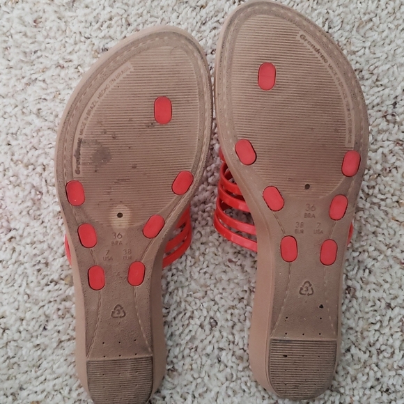 Grendha Sandals - Picture 3 of 4